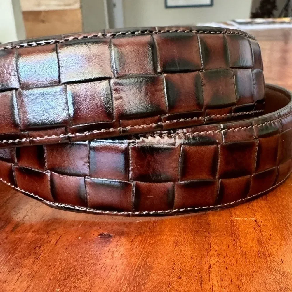 Onyx leather belt by Brighton. Black brown with silver buckles EUC SZ 32